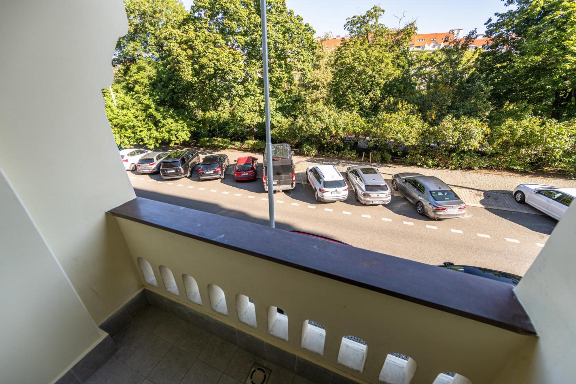 Jiriho Z Podebrad Apartments Prague Exterior photo